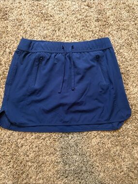 Magellan Outdoors Navy Blue Active Skort with Zipper Pockets